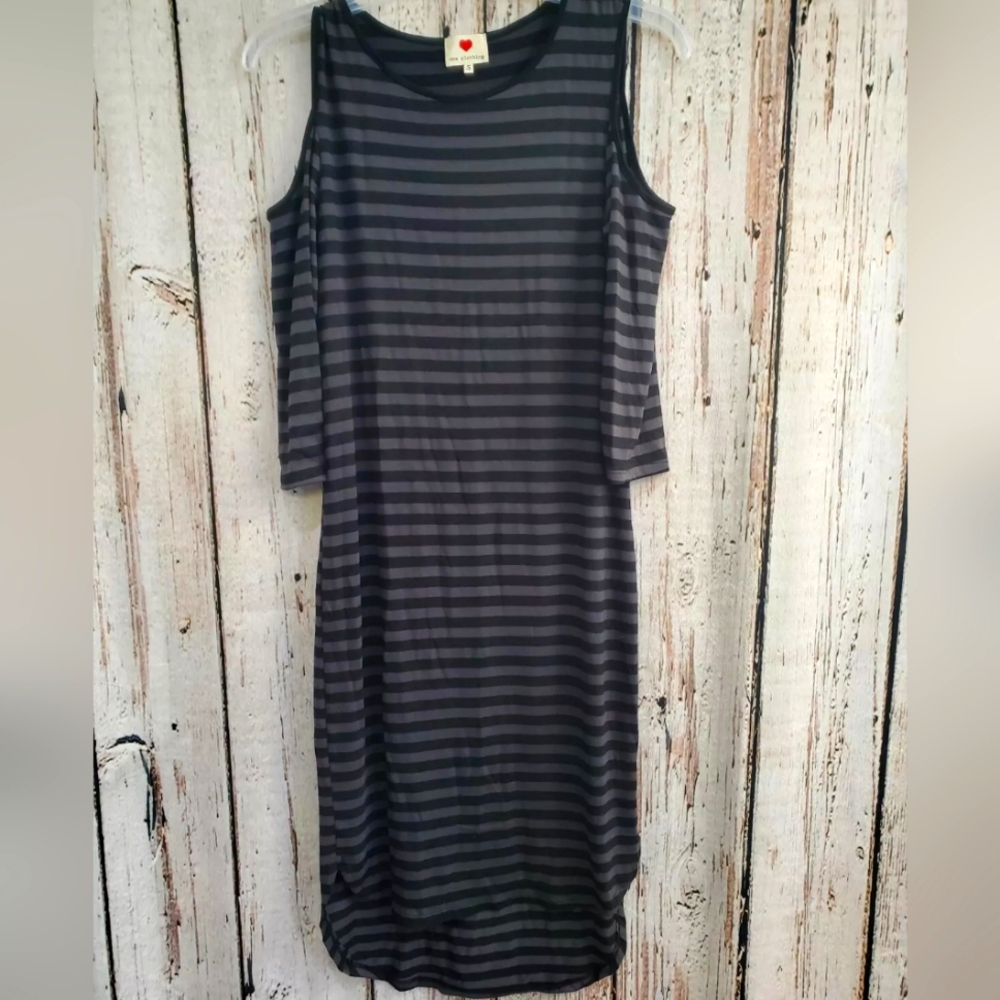 One Clothing Women's Small Striped Cold Shoulder Hi-Lo Maxi Shirt Dress EUC